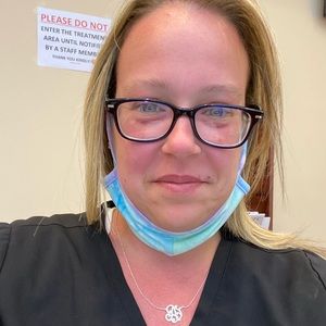 Meet your Posher, Johanna